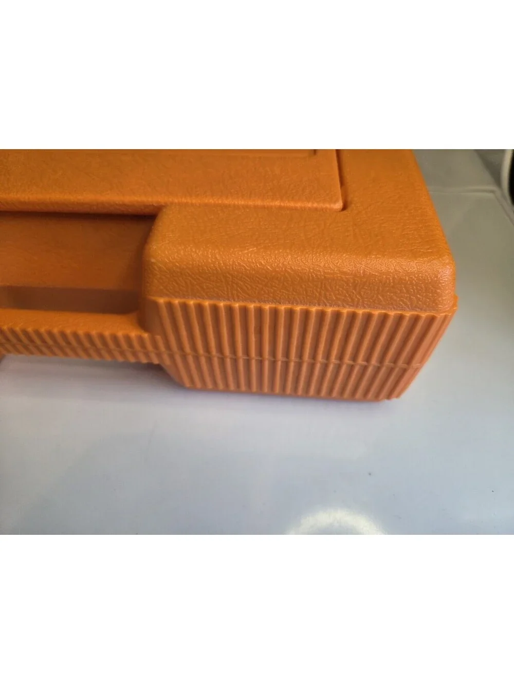 K'Nex Orange Carrying Case & Loose Pieces -- UNCOUNTED SC1